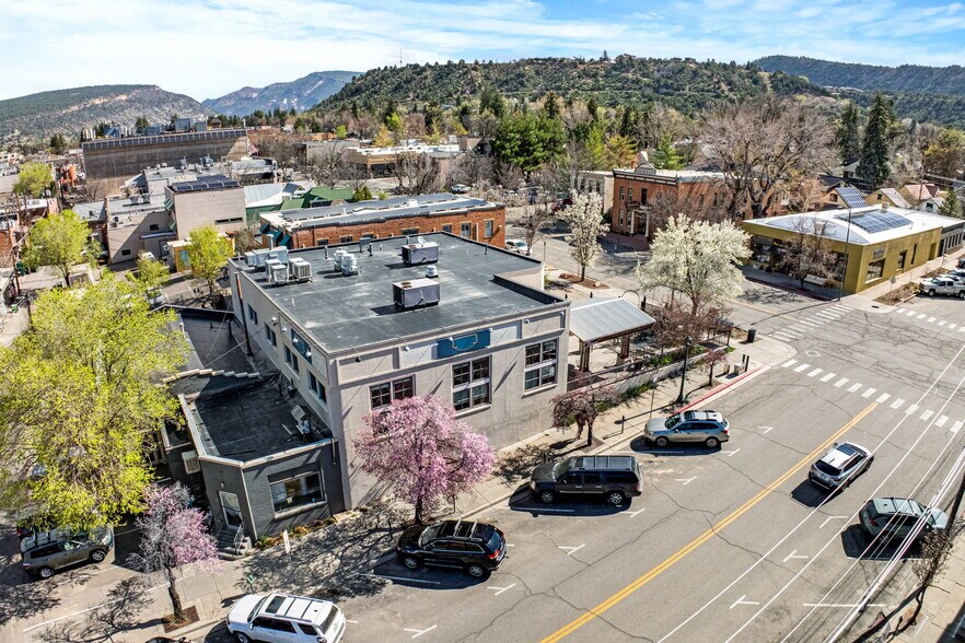 More Photos Of 701 E 2nd Ave, Durango Showroom For Lease