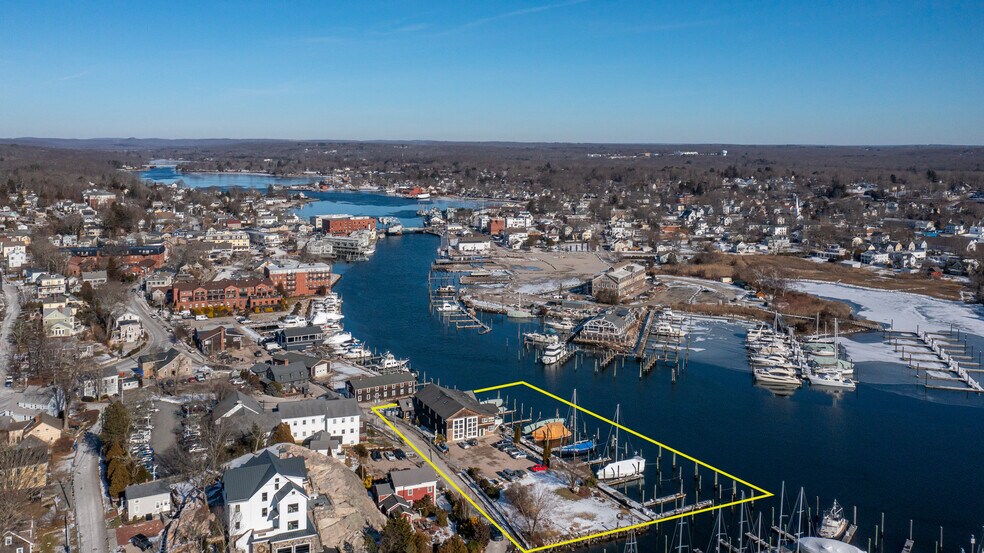More Photos Of 47 Water St, Mystic Marina For Sale