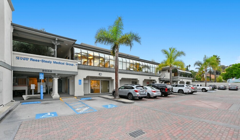 More Photos Of 3555-3575 Kenyon St, San Diego Medical For Lease
