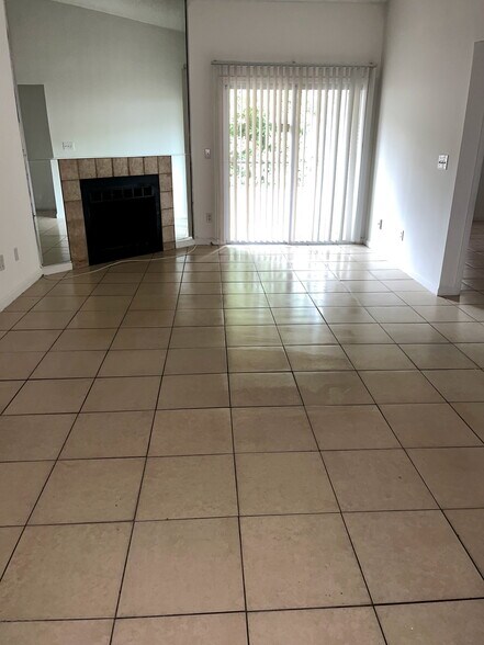 More Photos Of 7619 Indian Lakes Dr and 5126 Ricker Rd, Jacksonville Apartments For Sale