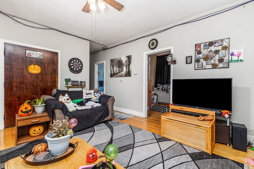 More Photos Of 2535 Central Ave, Dubuque Apartments For Sale