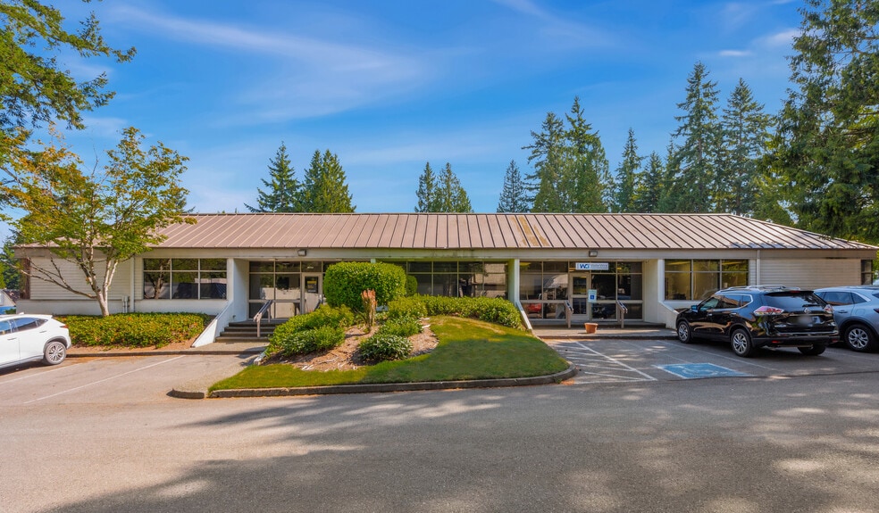 More Photos Of 4002-4014 148th Ave NE, Redmond Unknown For Lease