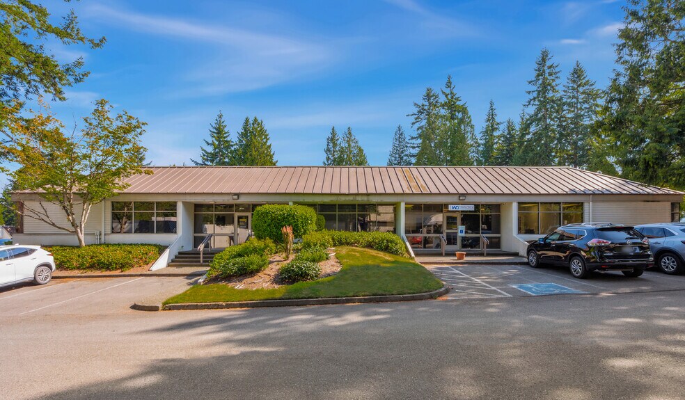 More Photos Of 4002-4014 148th Ave NE, Redmond Unknown For Lease