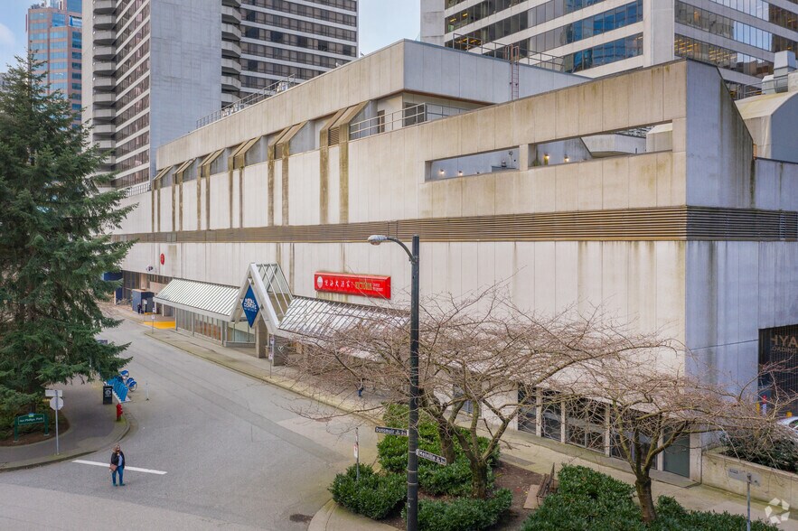 More Photos Of 1055 W Georgia St, Vancouver General Retail For Lease