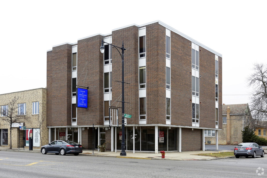 Primary Photo Of 6832 W North Ave, Chicago Office For Lease