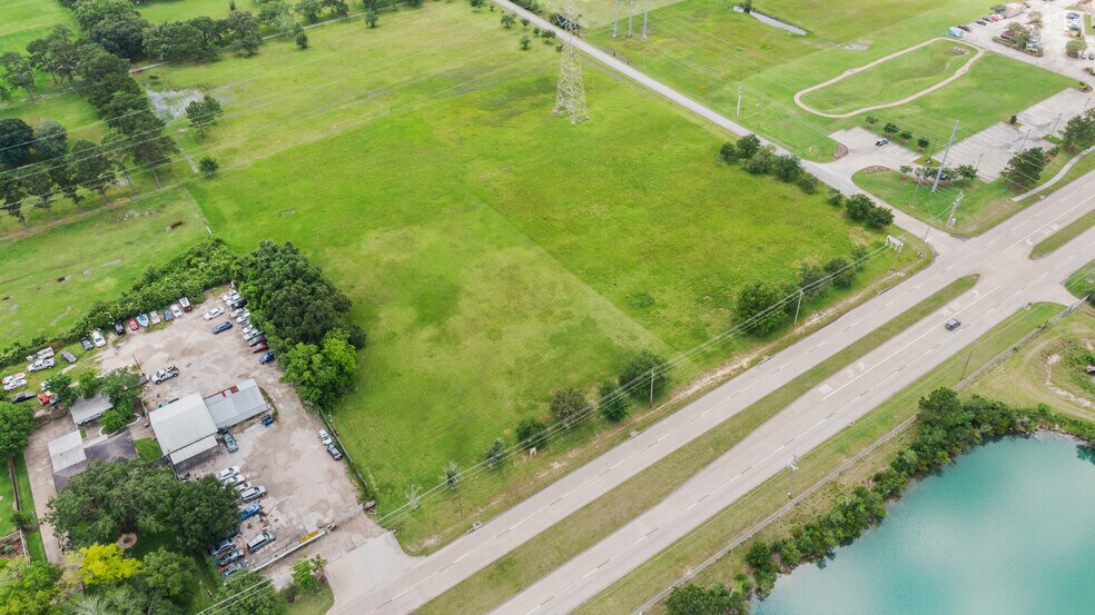 More Photos Of 0 league city parkway, League City Land For Sale