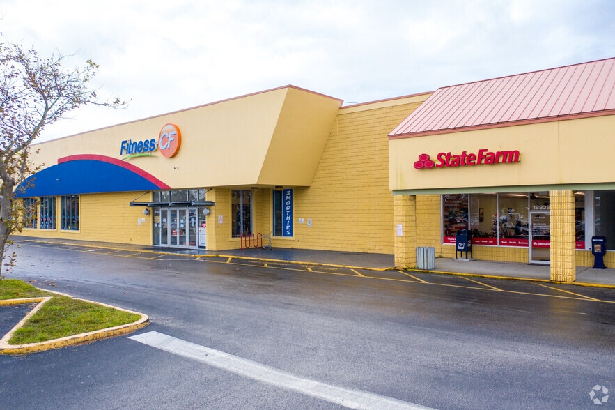 More Photos Of 18750-18870 Us Highway 441, Mount Dora Unknown For Lease
