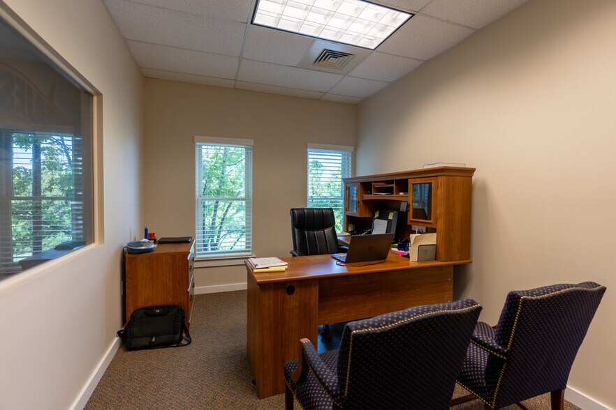 More Photos Of 4520 Mint Hill Village Ln, Mint Hill Medical For Sale