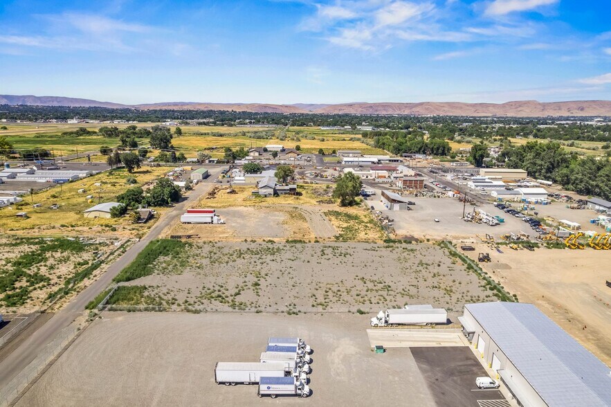 More Photos Of NKA Industrial Way way, Union Gap Land For Sale