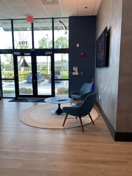 More Photos Of 2150 SW 10th St, Deerfield Beach Office Residential For Lease