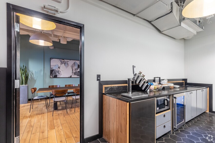 More Photos Of 1328 Florida Ave NW, Washington Office For Lease