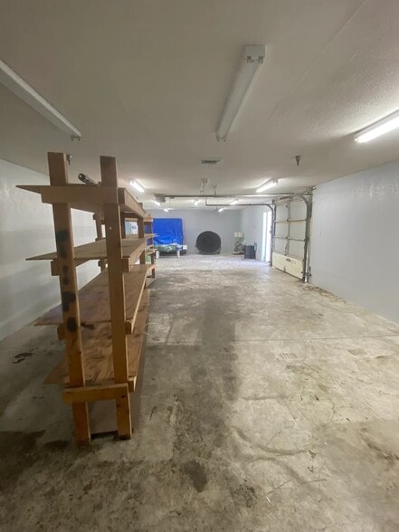 More Photos Of 1816 57th St, Sarasota Warehouse For Sale