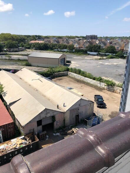 More Photos Of 6105 Strickland Ave, Brooklyn Land For Lease