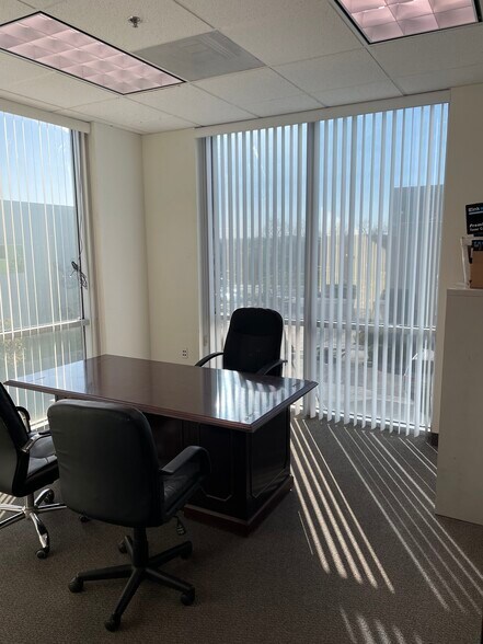 More Photos Of 13959 Central Ave, Chino Office For Lease