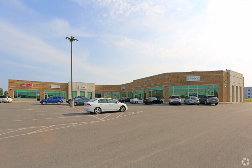 More Photos Of 61 King St, Barrie Light Manufacturing For Sale