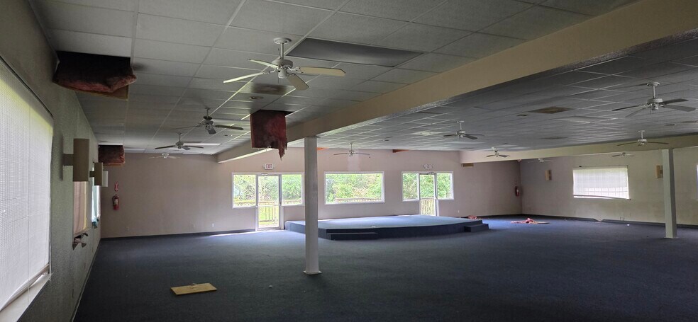 More Photos Of 2725 Wilson Rd, Humble Religious Facility For Lease