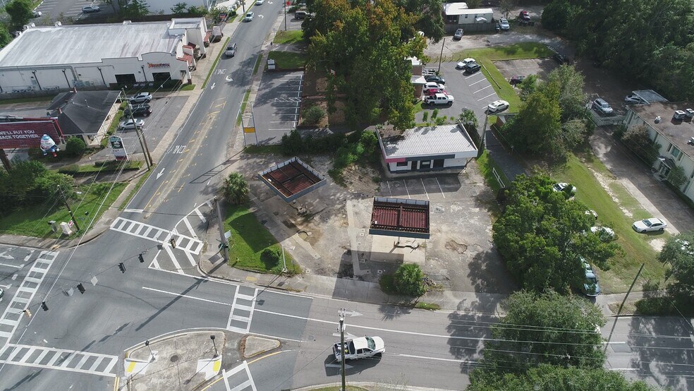 More Photos Of 1334 Thomasville Rd, Tallahassee Convenience Store For Sale