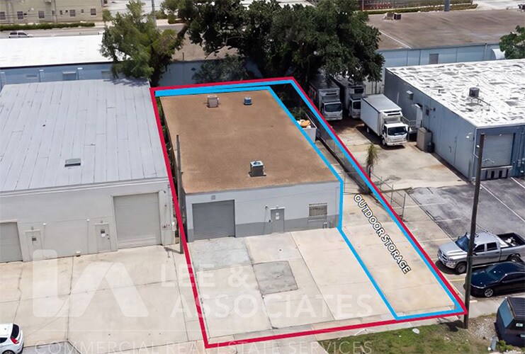 More Photos Of 1821 Tallokas Ave, Orlando Warehouse For Lease