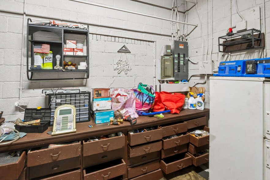 More Photos Of 344 Indian Ave, Bridgeton Auto Repair For Sale