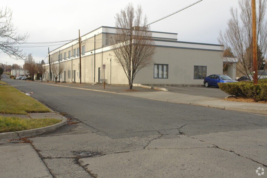 More Photos Of 1400 Summitview Ave, Yakima Office For Lease