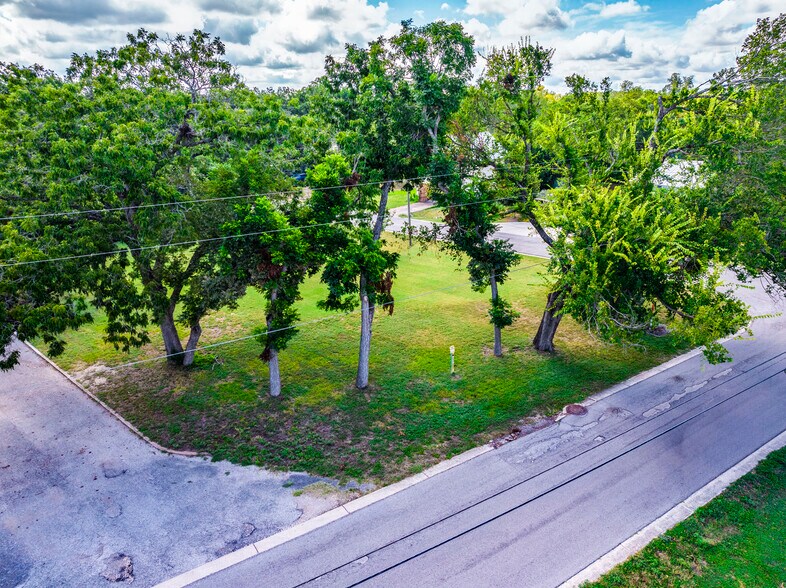 More Photos Of 301 Railroad St., Buda Land For Sale