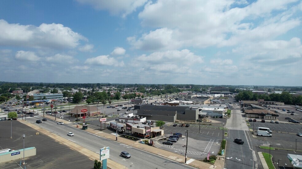 More Photos Of 2137 Welsh Rd, Philadelphia Medical For Sale