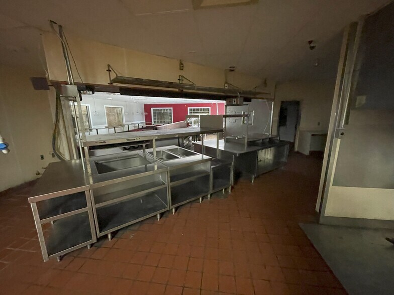 More Photos Of 2235 Burton Ln, Martinsville Fast Food For Lease