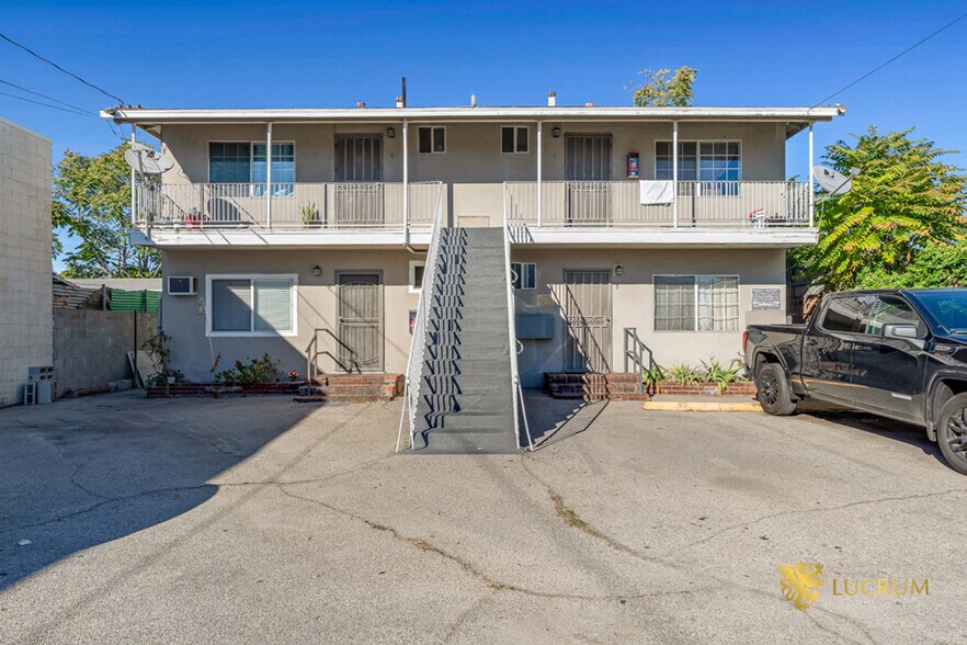 More Photos Of 11311 Burbank Blvd, North Hollywood Apartments For Sale
