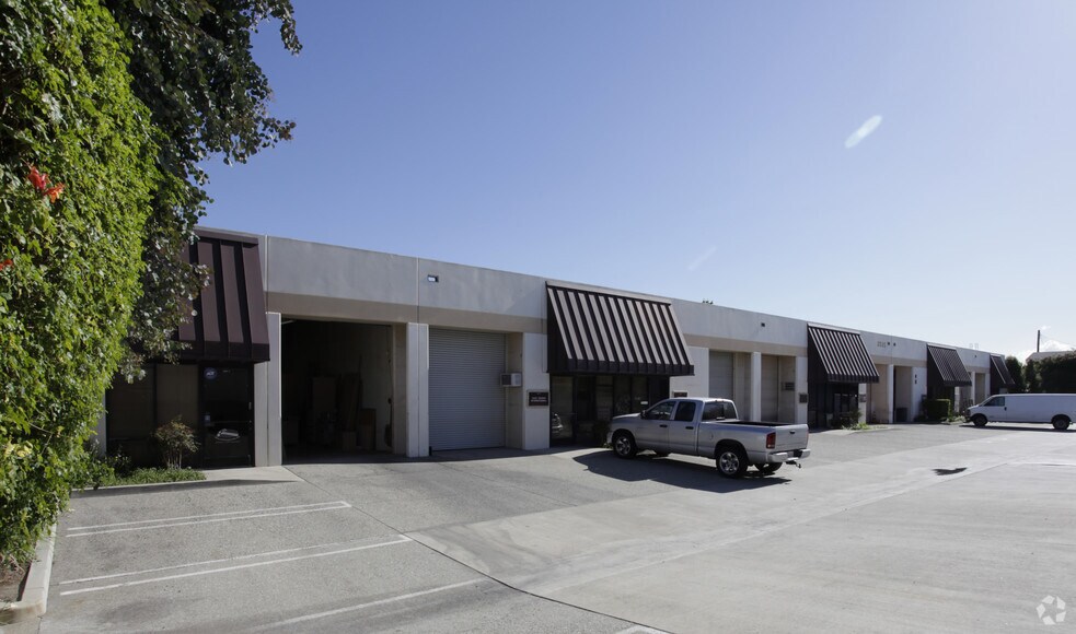 More Photos Of 3525 W Commonwealth Ave, Fullerton Industrial For Lease