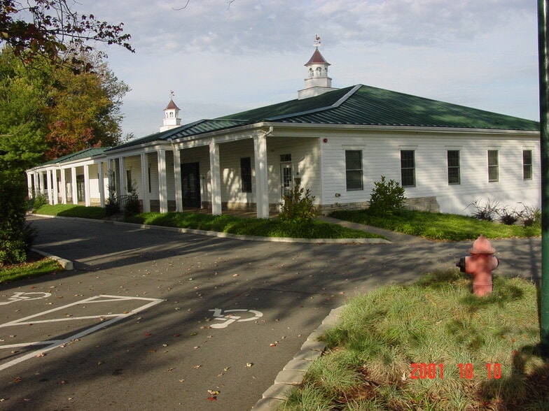 More Photos Of 12921 W US Highway 42, Prospect Medical For Lease