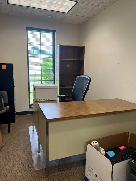 More Photos Of 1 Insurance Way, Ona Office For Lease