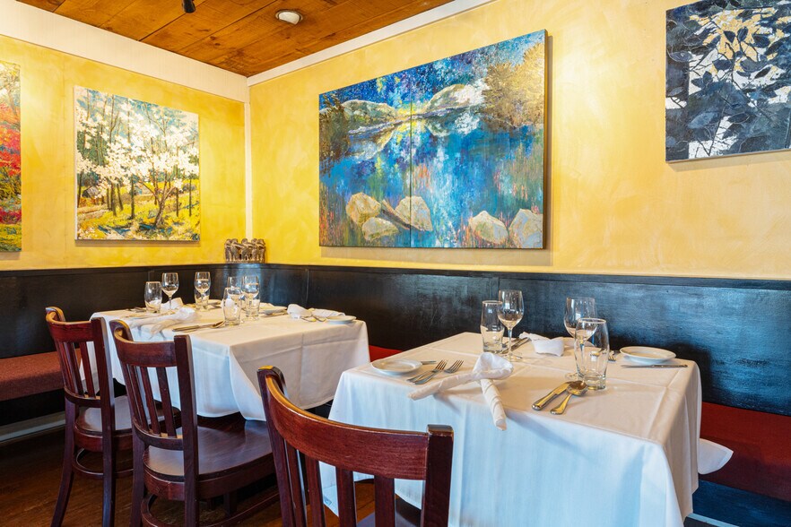 More Photos Of 14 Clark Point Rd, Southwest Harbor Restaurant For Sale