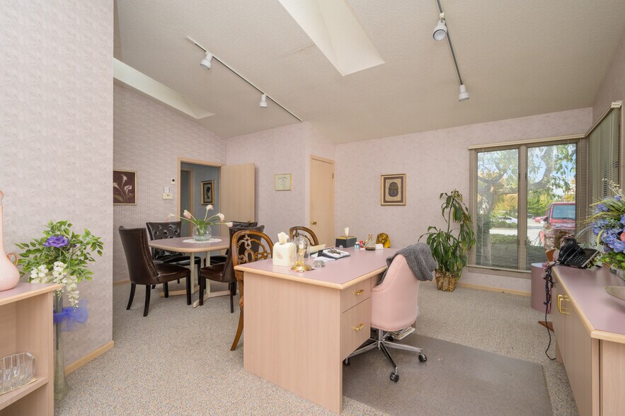 More Photos Of 755 Boardman Canfield Rd, Boardman Medical For Lease