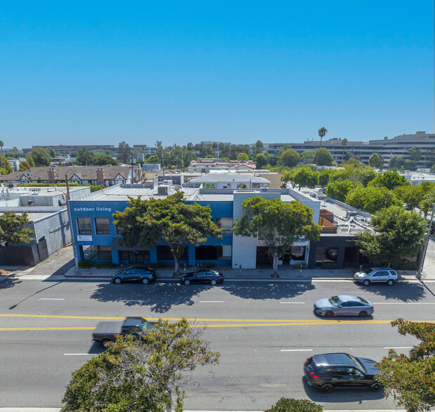 Primary Photo Of 2500-2512 Santa Monica Blvd, Santa Monica Storefront Retail Office For Lease