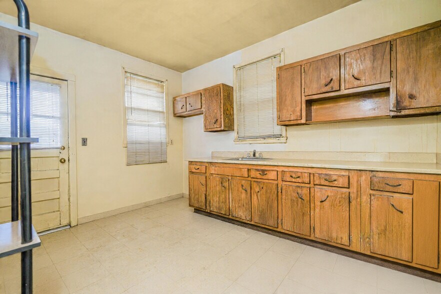 More Photos Of 58 Van Riper St, Staten Island Land For Sale