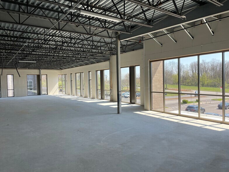 More Photos Of 2550 Eastpoint Pky, Louisville Office For Lease
