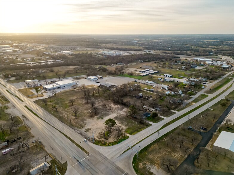 More Photos Of 2310 Dean St, Weatherford Land For Sale