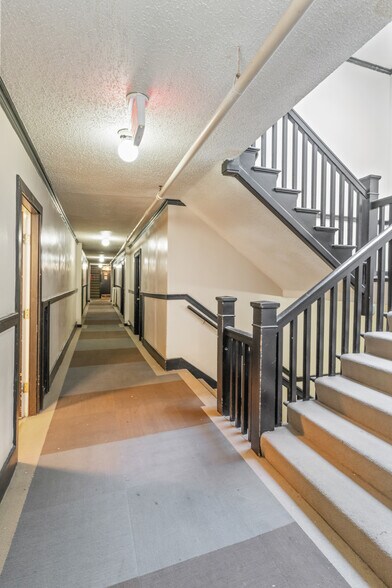 More Photos Of 805 Marion St, Seattle Apartments For Sale