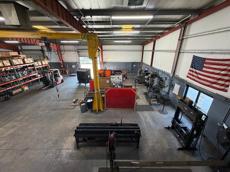 More Photos Of 5400 S Villa Ave, Fresno Warehouse For Lease
