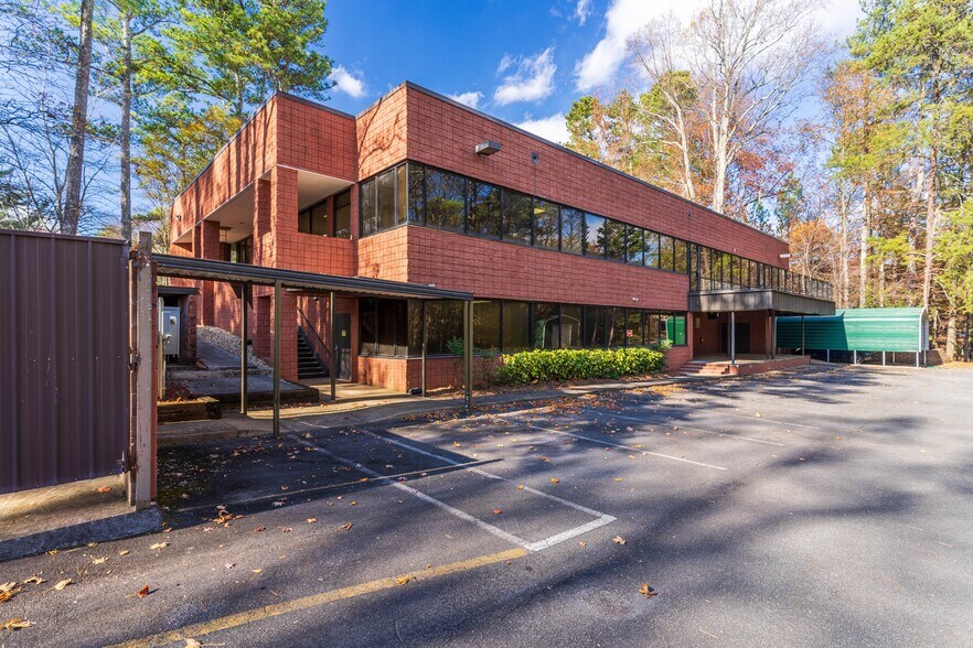 More Photos Of 11420 Johns Creek Pky, Duluth Office For Lease