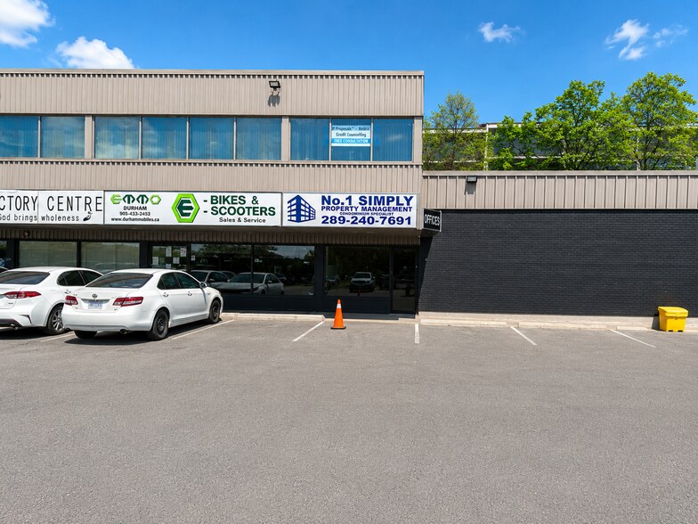 More Photos Of 640-650 King St E, Oshawa Unknown For Lease
