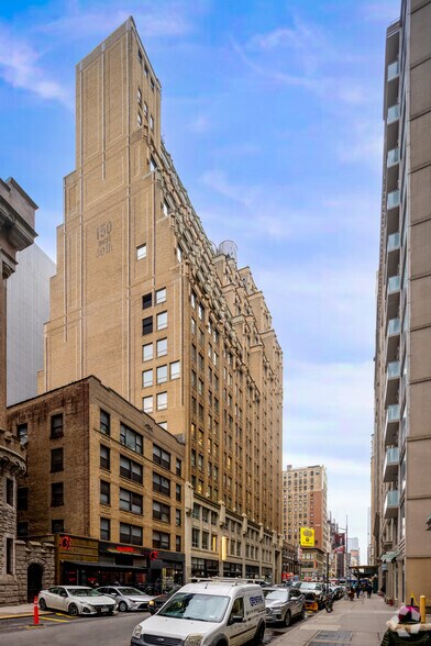 More Photos Of 150 W 30th St, New York Office For Lease