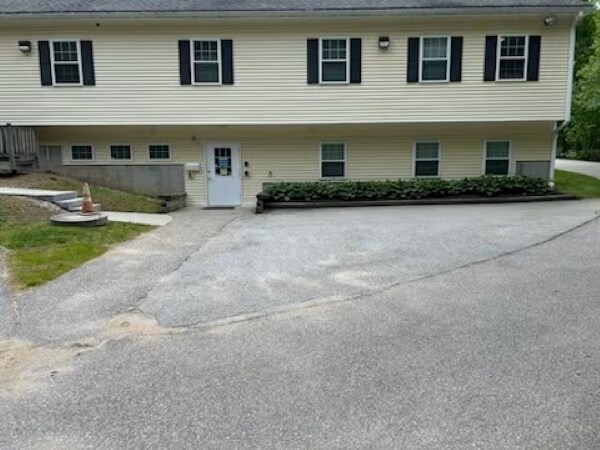 More Photos Of 246 Southbridge Rd, Charlton Office For Lease