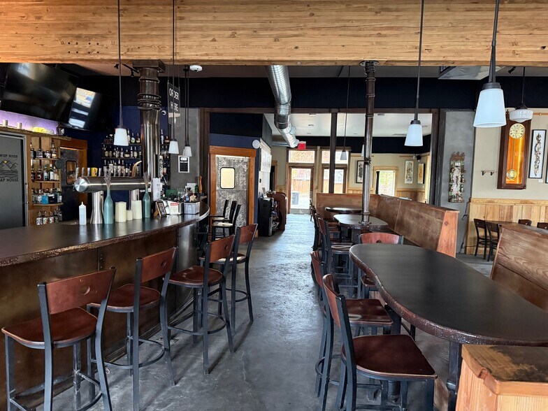 More Photos Of 201 N Methow Valley Hwy, Twisp Restaurant For Sale