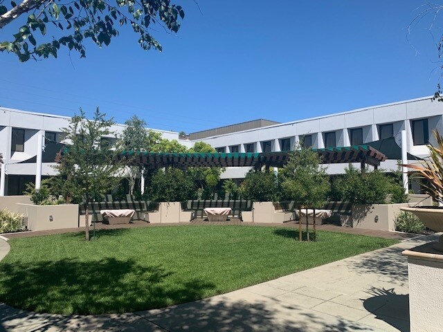 More Photos Of 2479 E Bayshore Rd, Palo Alto Office For Lease