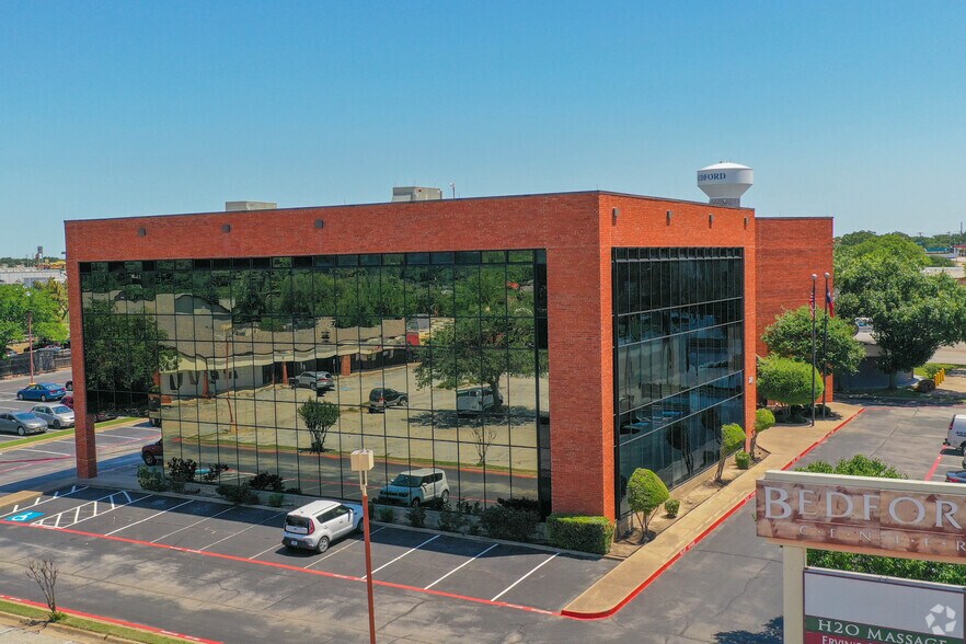 More Photos Of 221 Bedford Rd, Bedford Office For Lease