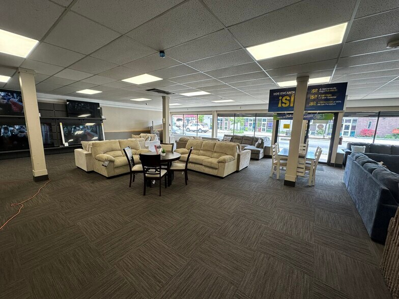 More Photos Of 3146-3148 Bailey Ave, Buffalo Storefront For Sale