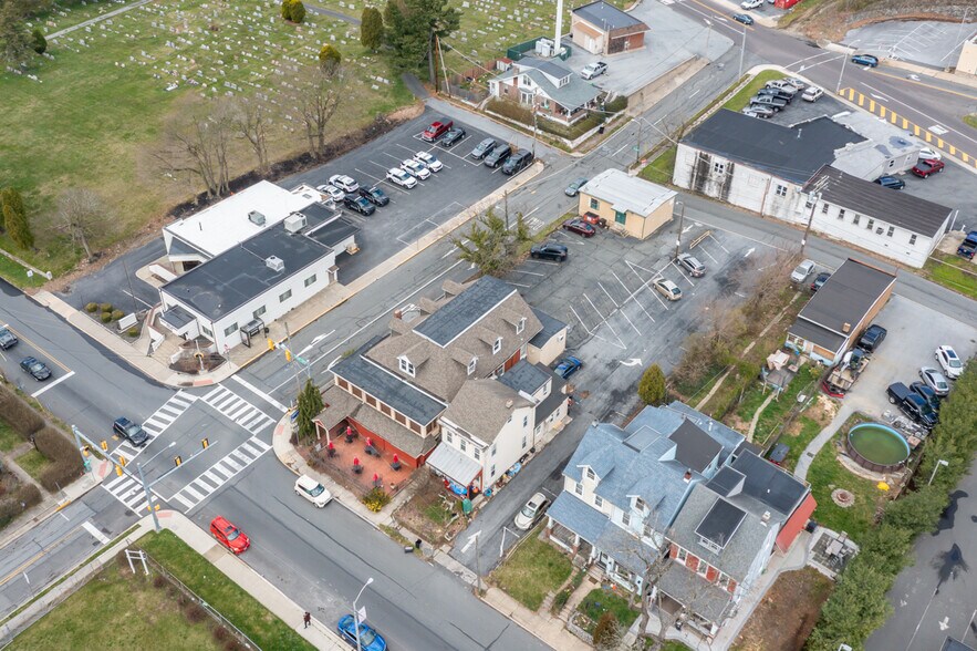 More Photos Of 2201 Perkiomen Ave, Mount Penn Restaurant For Sale