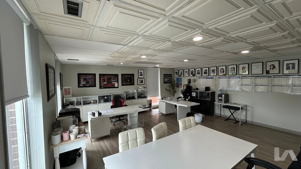 More Photos Of 1021 Industry St, Oakville Warehouse For Sale
