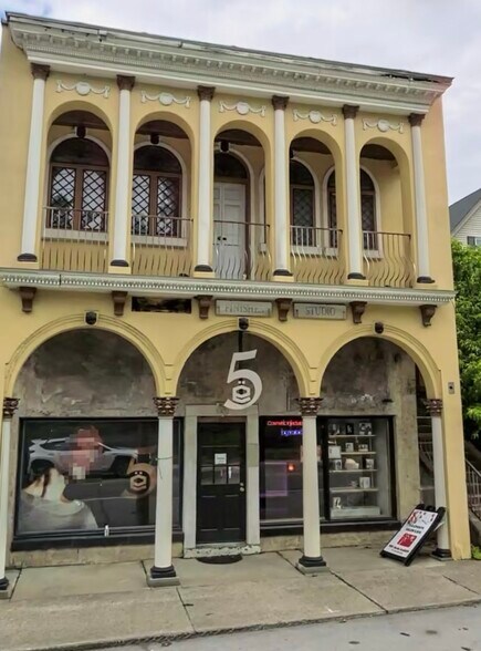 More Photos Of 1905 Bardstown Rd, Louisville Storefront Retail Residential For Sale